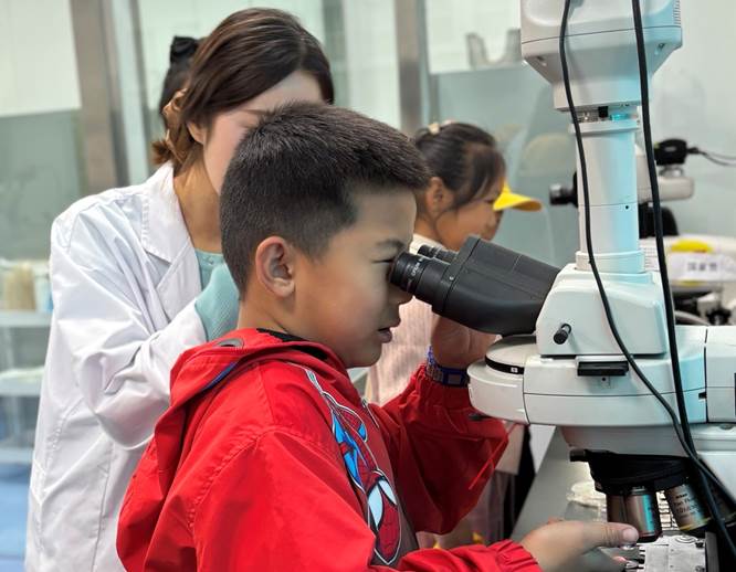 說明: 876f439e2eb8899d1f1f165a99ea26c2